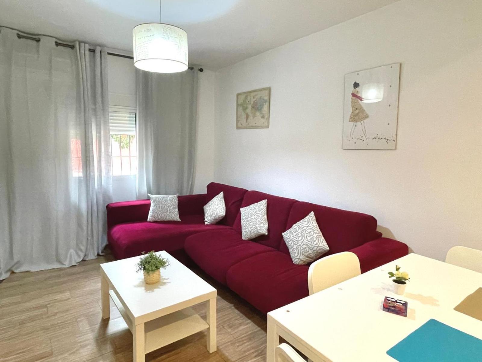 Triana Roomable Seville Exterior photo